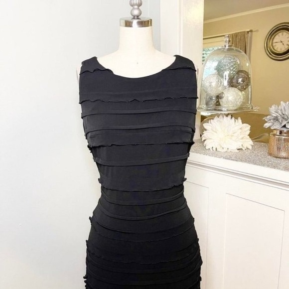 Calvin Klein Black Ruffled Sleeveless Sheath Dress 4 Small - Picture 4 of 10